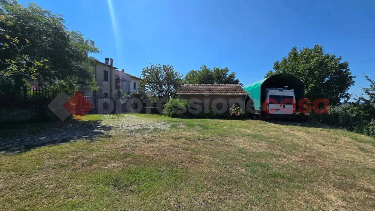 Casa Indipendente in vendita ad Arezzo, Indicatore, San Giuliano, Via Fiorentina - foto 4