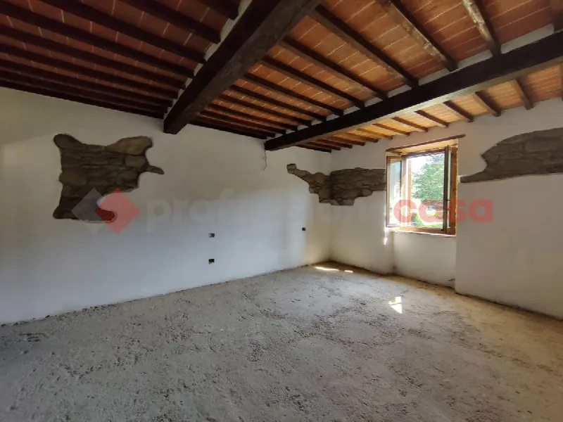 Appartamento in vendita ad Arezzo, Palazzo Del Pero, Santa Maria Alla Rassinata - foto 1