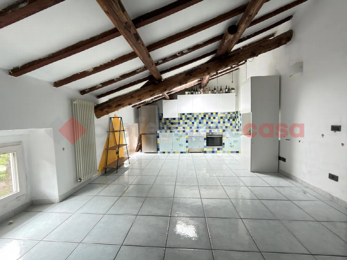 Appartamento in vendita a Arezzo, Centro - foto 3
