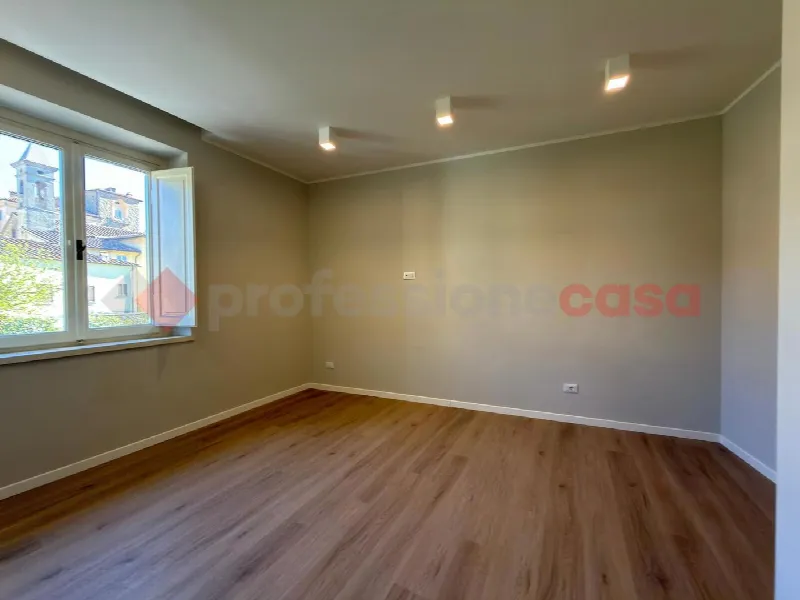Appartamento in vendita a Arezzo, Centro - foto 10