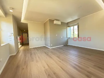 Appartamento in vendita a Arezzo, Centro - foto 2