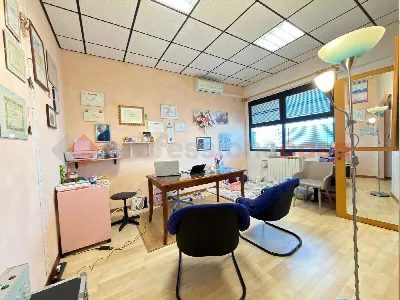 Ufficio in vendita a Arezzo, Indicatore, s... - foto 2