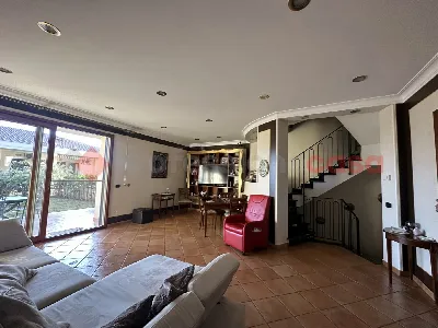 Casa Indipendente in vendita a Formia - foto 10