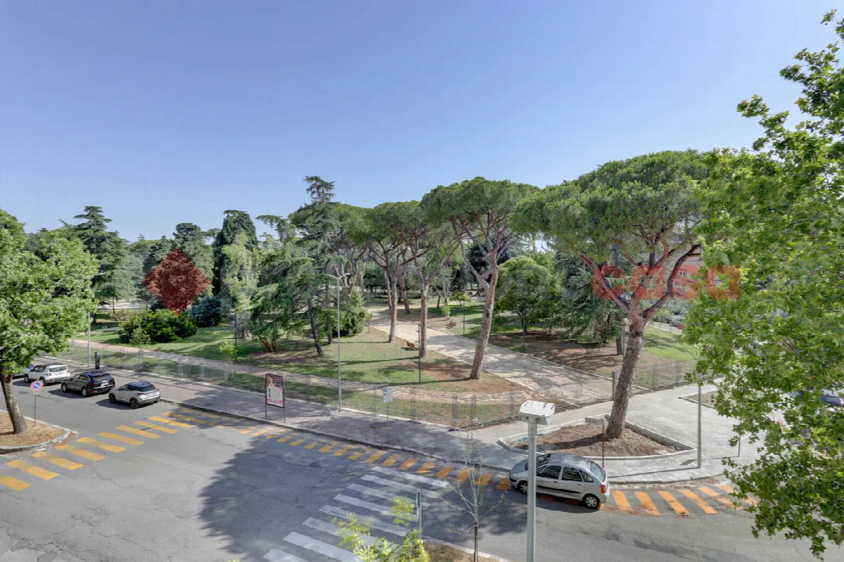 Appartamento in vendita a Latina, Centro, Centro Storico, Nicolosi - foto 2