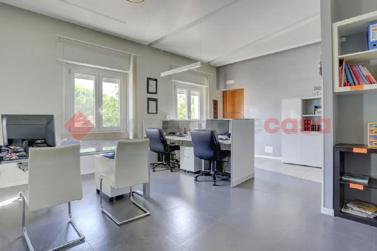 Appartamento in vendita a Latina, Centro, Centro Storico, Nicolosi - foto 5