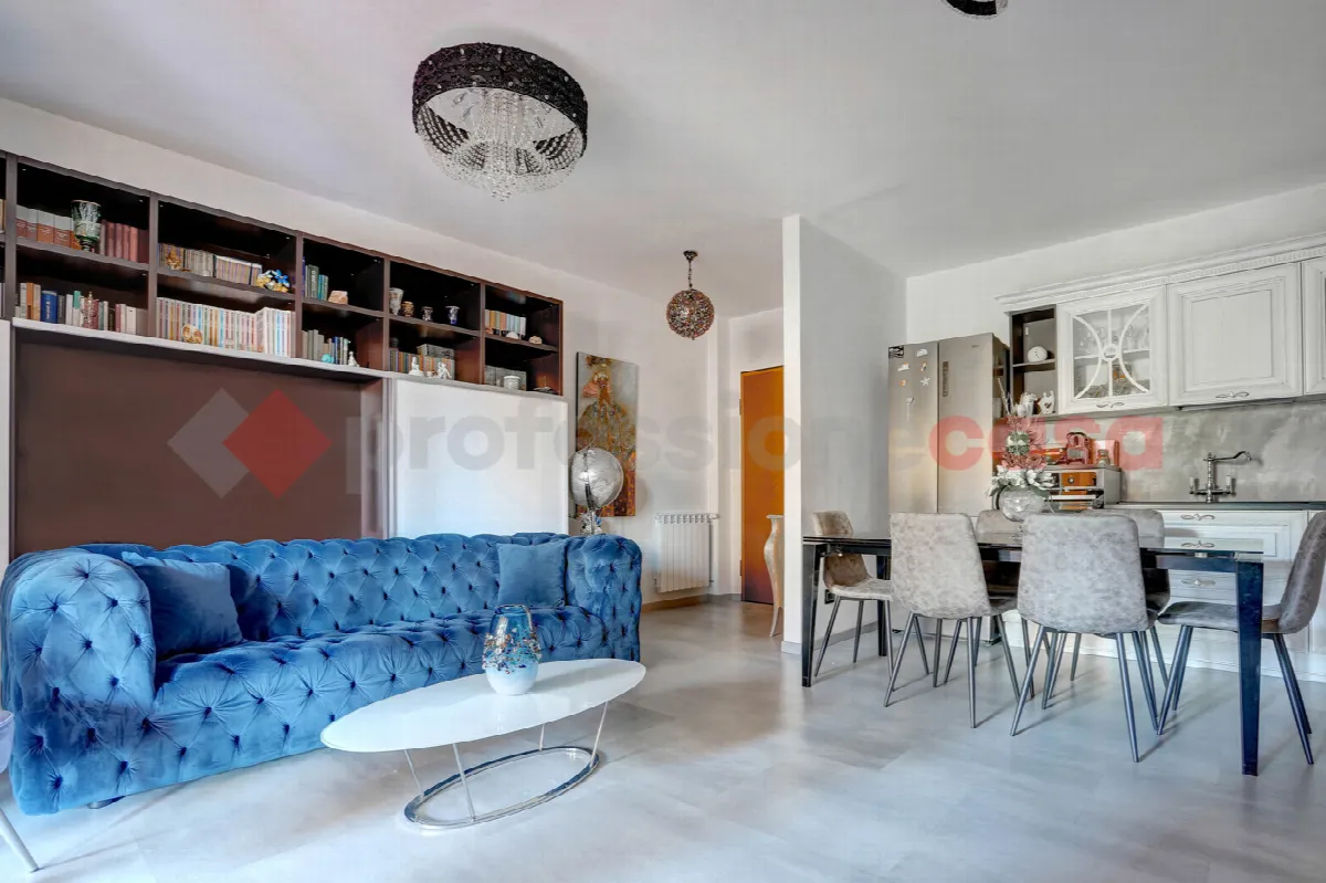 Appartamento in vendita a Latina, Centro, Centro Storico, Nicolosi - foto 2