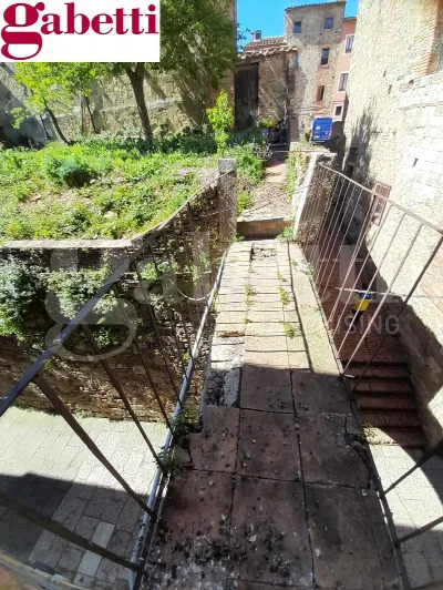 Palazzo/Stabile in vendita a Colle di Val ... - foto 7