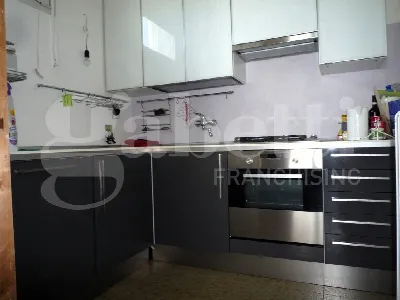 Casa Indipendente in vendita a Angera - foto 6