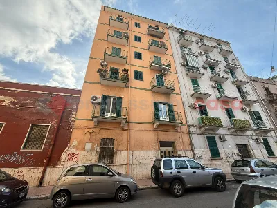 Appartamento in vendita a Taranto, Tre car... - foto 1
