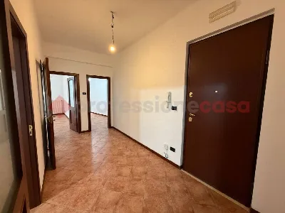 Appartamento in vendita a Taranto, Tre car... - foto 2