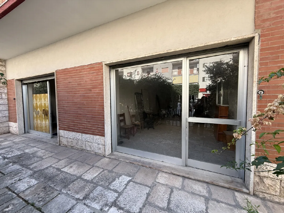 Palazzo/Stabile in vendita a Statte - foto 3