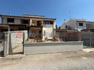 Villetta a schiera in vendita a Statte - foto 1