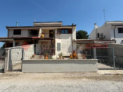 Villetta a schiera in vendita a Statte - foto 2