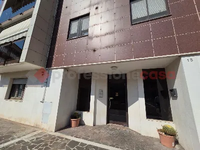Appartamento in vendita a Taranto, Tre car... - foto 2