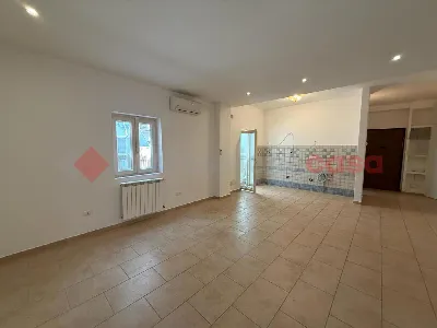 Appartamento in vendita a Taranto, Tre car... - foto 5