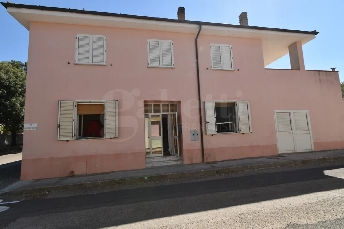 Casa Indipendente in vendita a Oschiri - foto 2