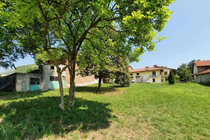Rustico/Casale in vendita a Trofarello - foto 1