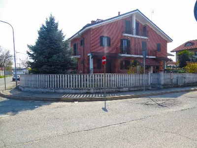 Villa in vendita a Trofarello - foto 2