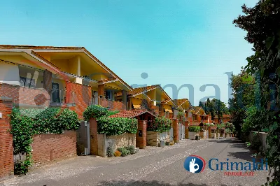 Appartamento in vendita a Roma, Castel di ... - foto 2