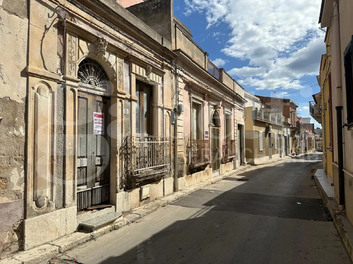 Casa Indipendente in vendita ad Avola - foto 2