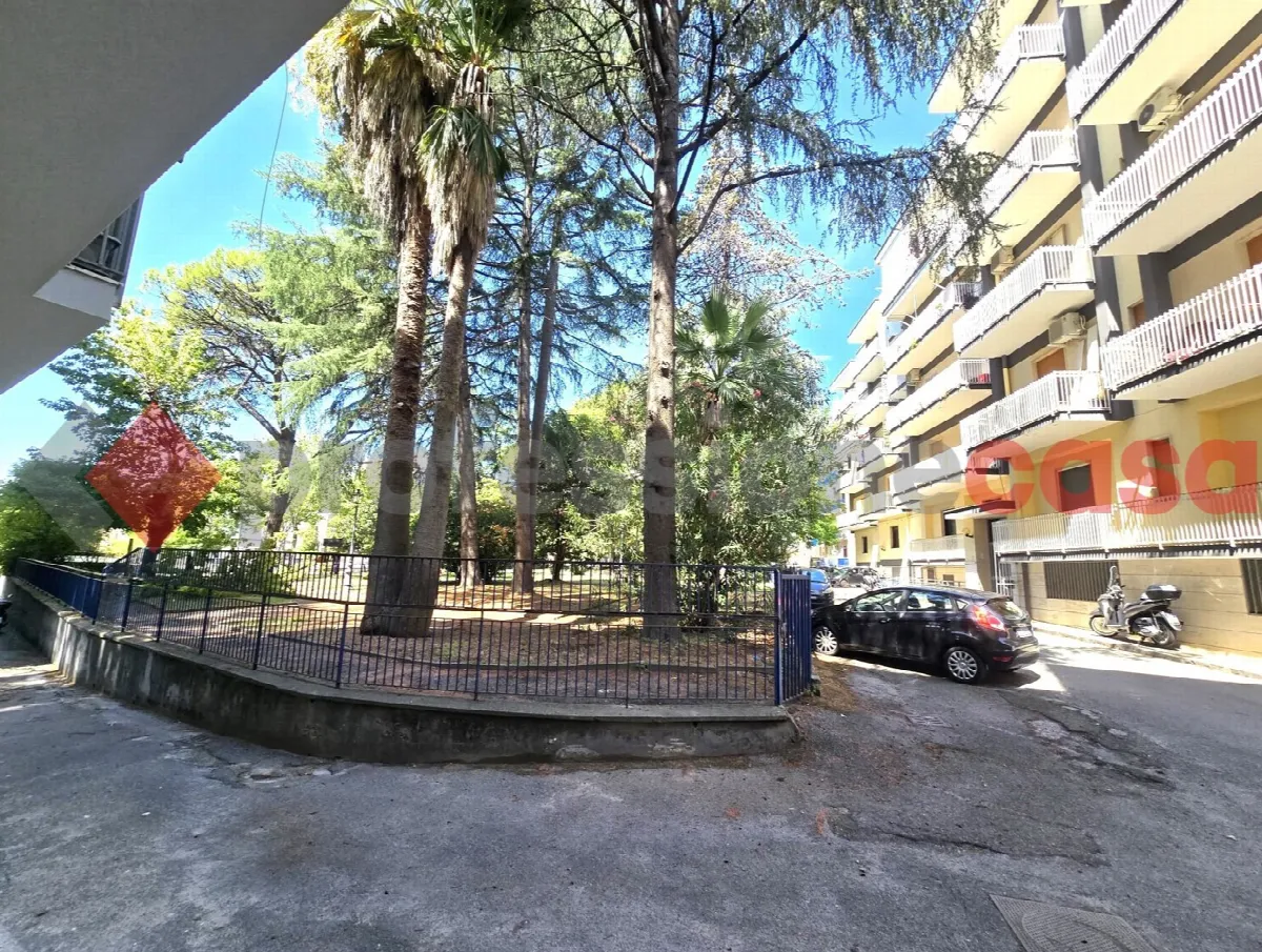 Appartamento in vendita a Salerno, Pastena, Pastena Alta, Mercatello, Mariconda - foto 3