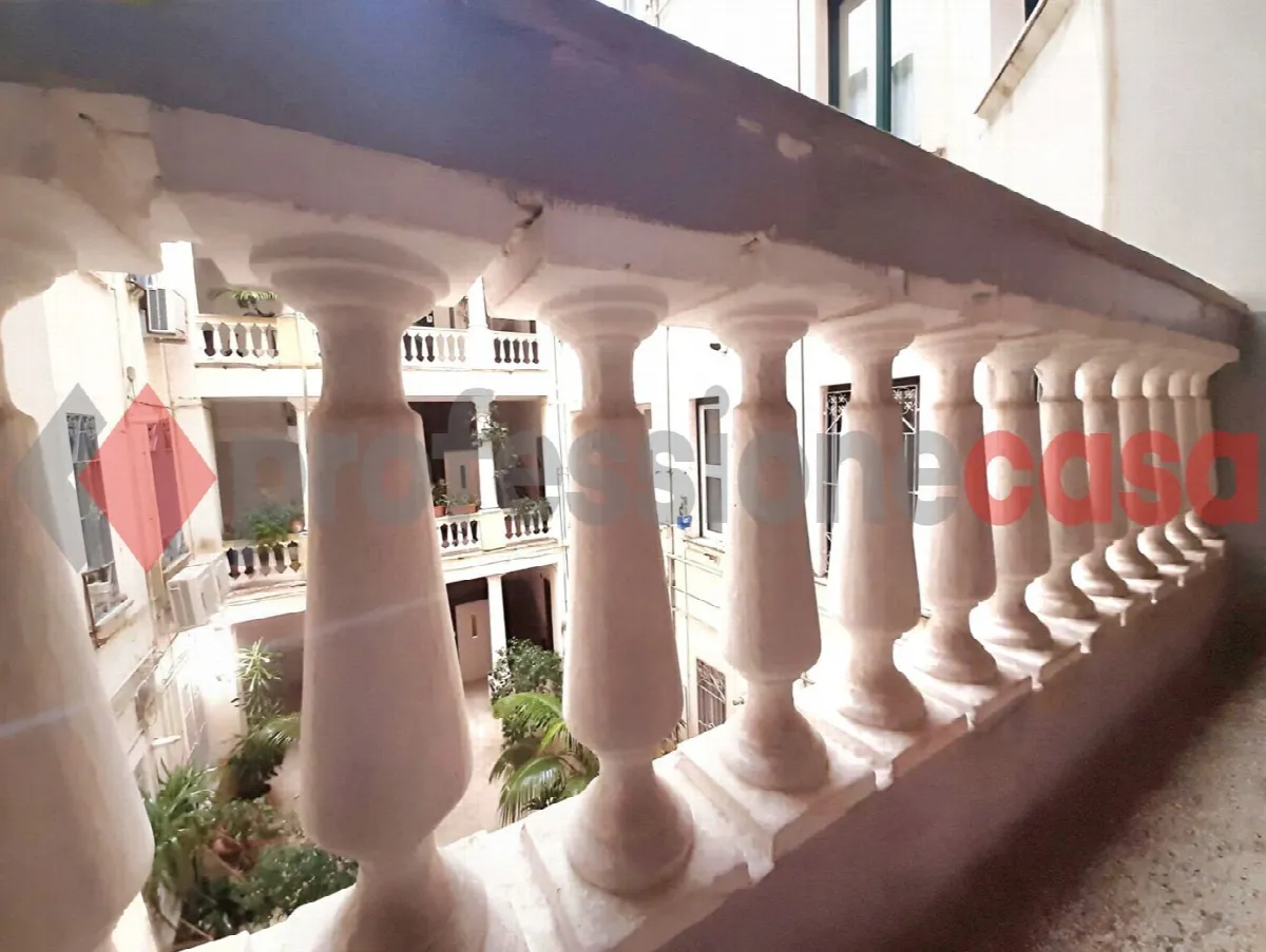 Appartamento in vendita a Salerno, Centro Storico, Teatro Verdi, Centro - foto 4
