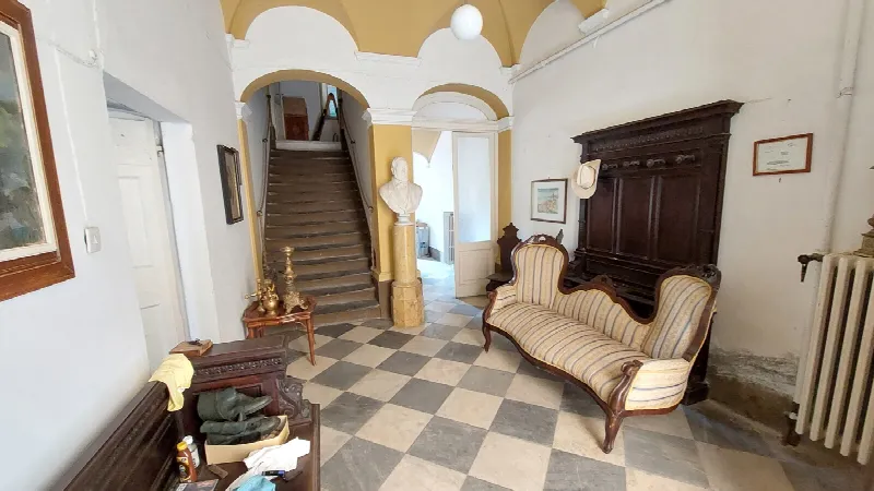 Palazzo/Stabile in vendita a Scansano - foto 1