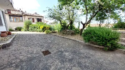 Villetta a schiera in vendita a Castell'Az... - foto 2