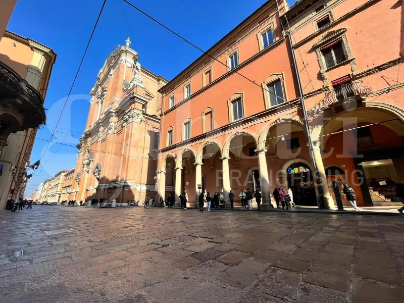 Appartamento in vendita a Bologna, Centro - foto 3