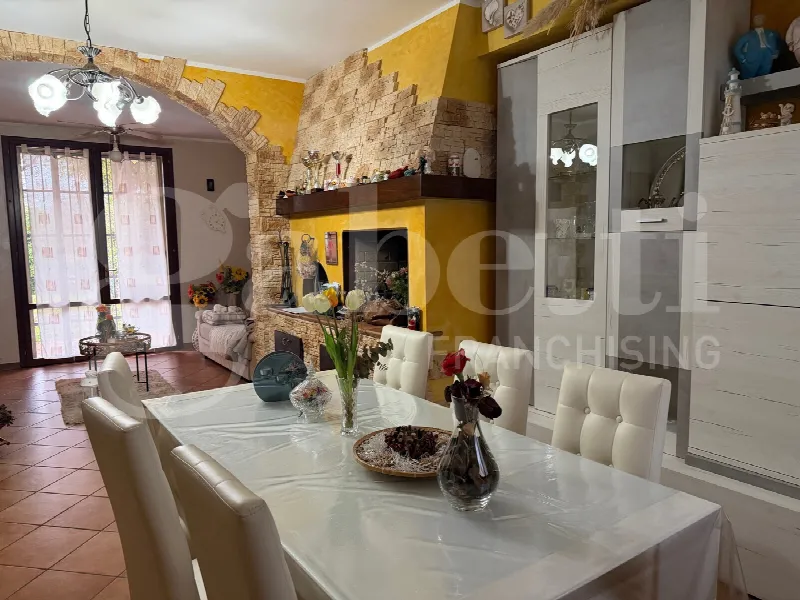 Villetta a schiera in vendita a Budrio - foto 1