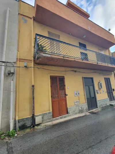 Appartamento in vendita a Messina, Minissa... - foto 1