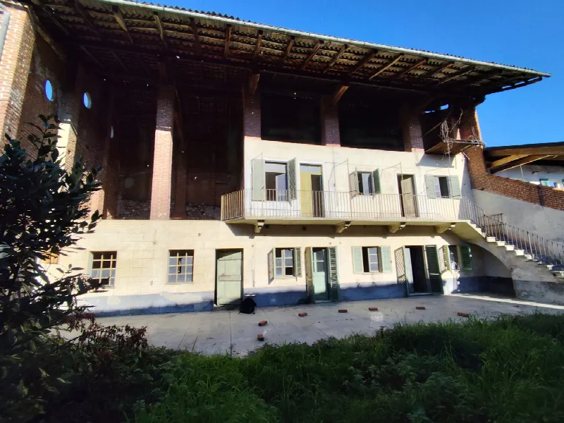 Rustico/Casale in vendita a Foglizzo - foto 1