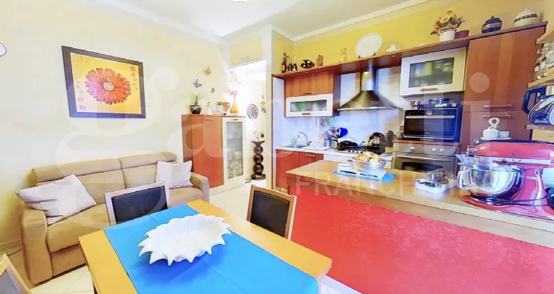 Appartamento in vendita a Carrara, Avenza - foto 4