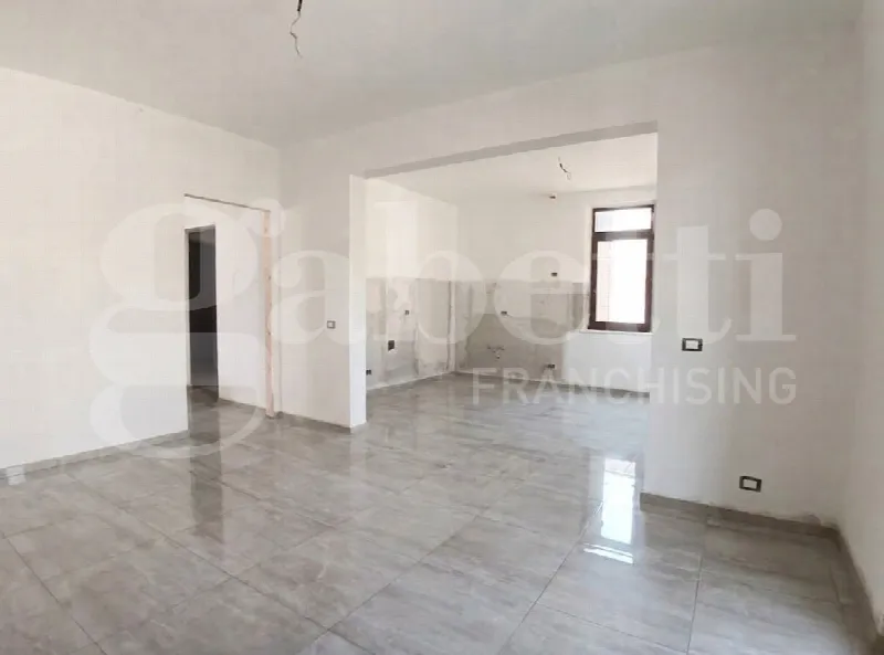 Appartamento in vendita a Carrara, Avenza - foto 2