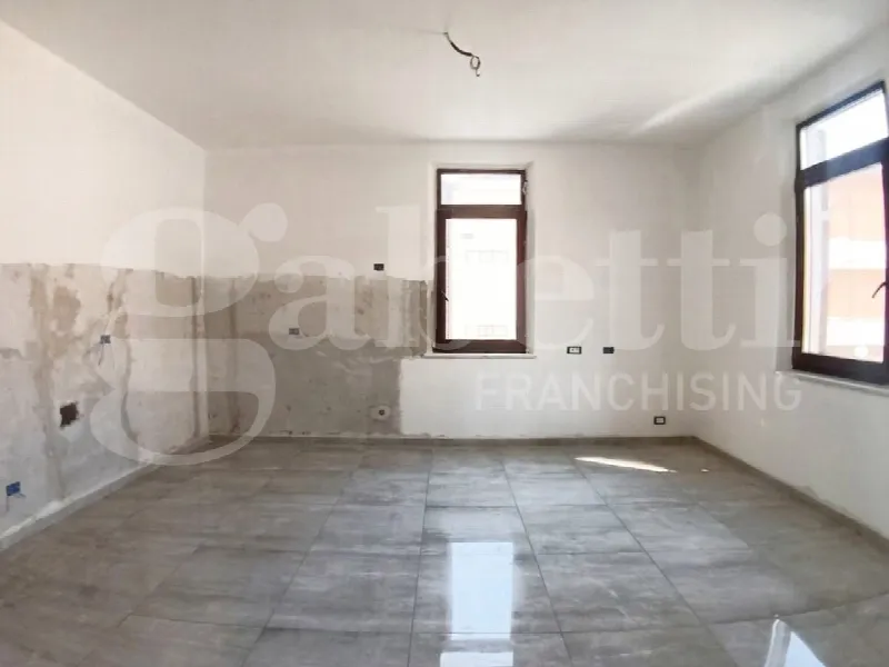 Appartamento in vendita a Carrara, Avenza - foto 9