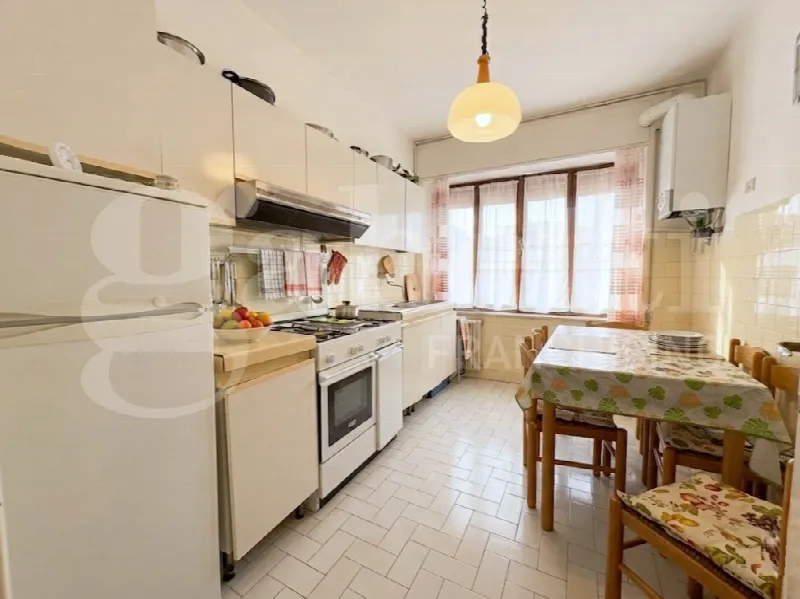 Appartamento in vendita a Carrara, Avenza - foto 4