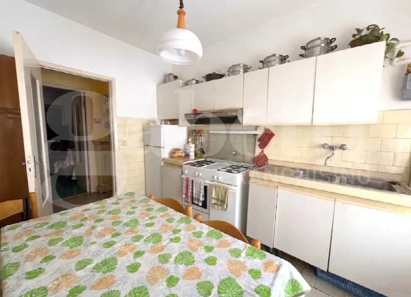 Appartamento in vendita a Carrara, Avenza - foto 6