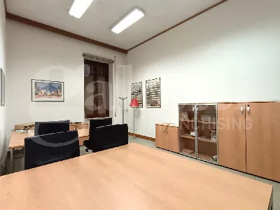 Palazzo/Stabile in vendita a Carrara, Cent... - foto 5