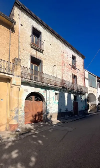 Casa Indipendente in vendita a Calvi Risor... - foto 1
