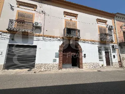 Casa Indipendente in vendita a Calvi Risor... - foto 1