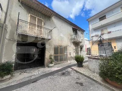 Casa Indipendente in vendita a Calvi Risor... - foto 1