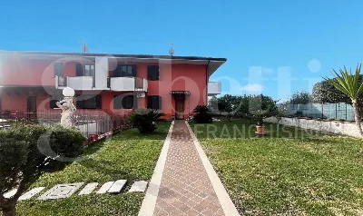 Casa Indipendente in vendita a Pastorano - foto 1