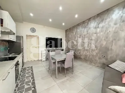 Appartamento in vendita a Mugnano di Napol... - foto 2