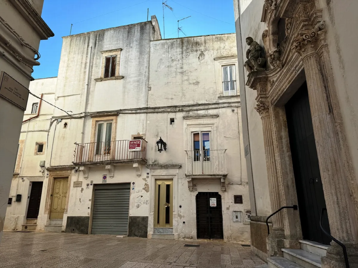 Palazzo/Stabile in vendita a Martina Franca - foto 2