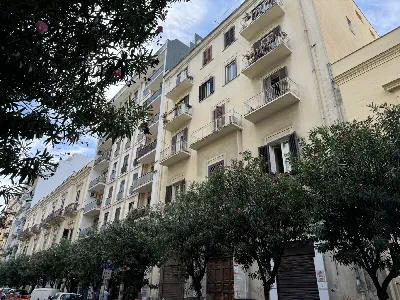 Appartamento in vendita a Bari, Borgo anti... - foto 1