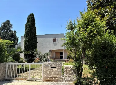 Villa a Bari