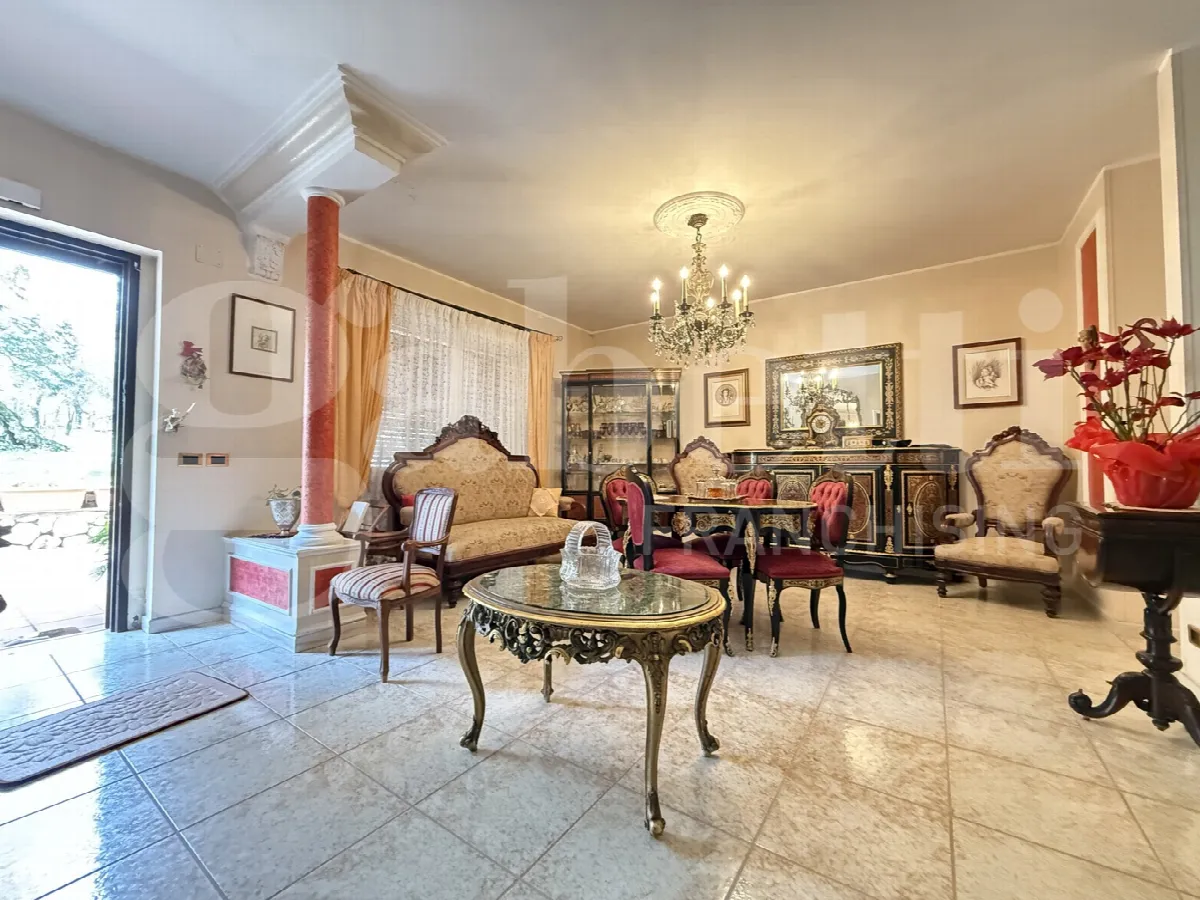 Casa Indipendente in vendita a Formia - foto 3