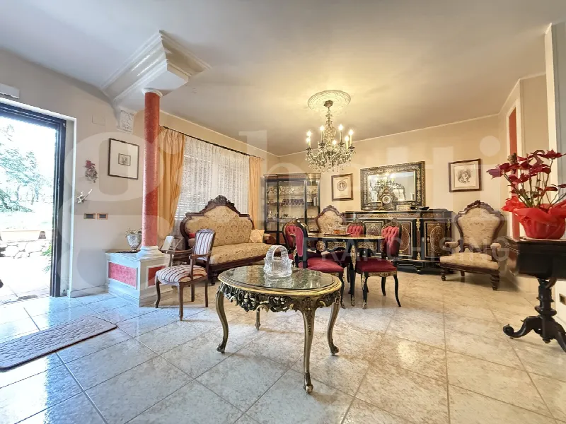 Casa Indipendente in vendita a Formia - foto 3