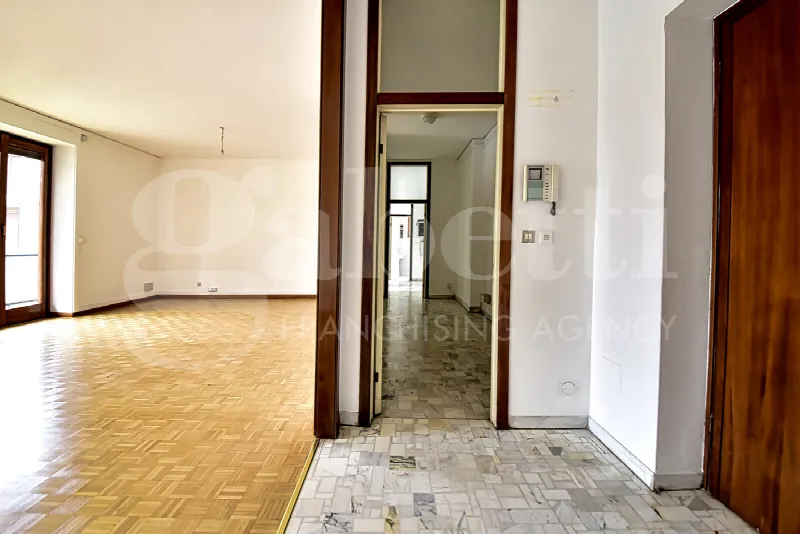 Appartamento in vendita a Monza, Centro, parco, boschetti reali - foto 3