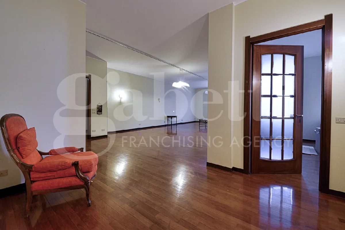 Appartamento in vendita a Monza, Centro, Parco, Boschetti Reali - foto 3